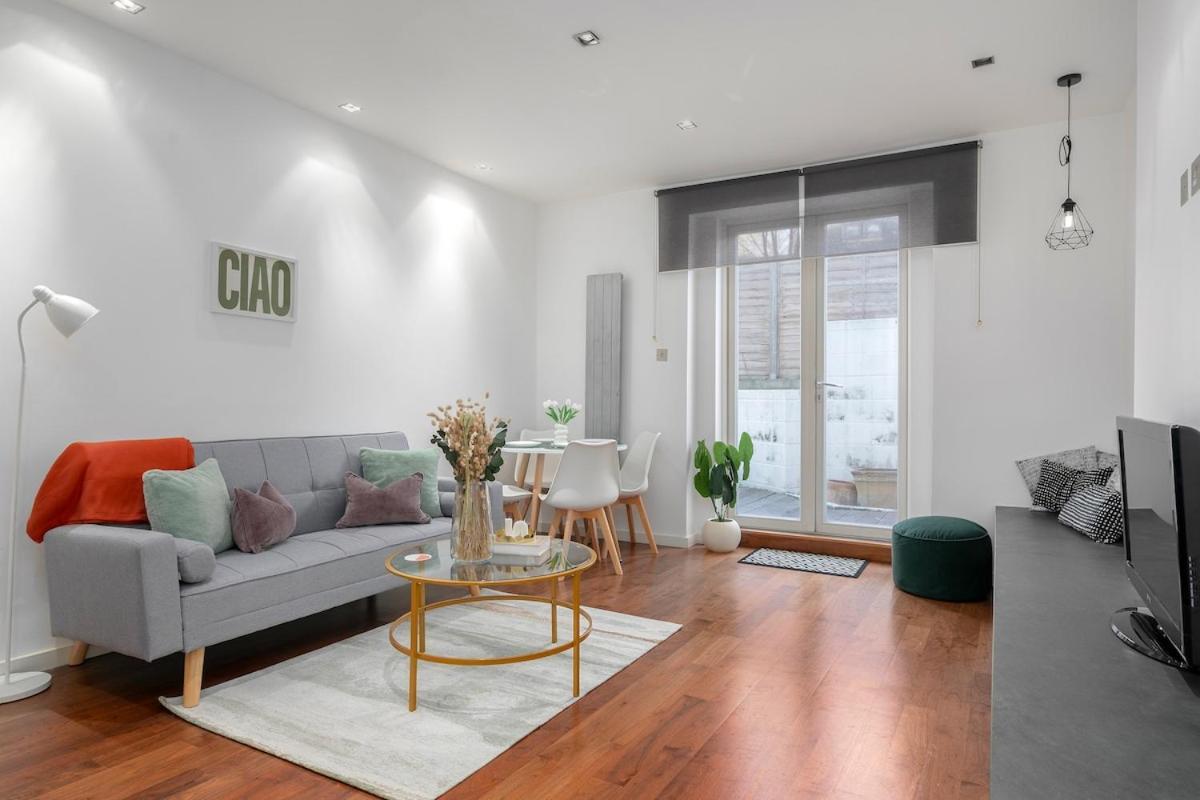 Near Highbury Islington Station With Private Garden Appartamento Londra